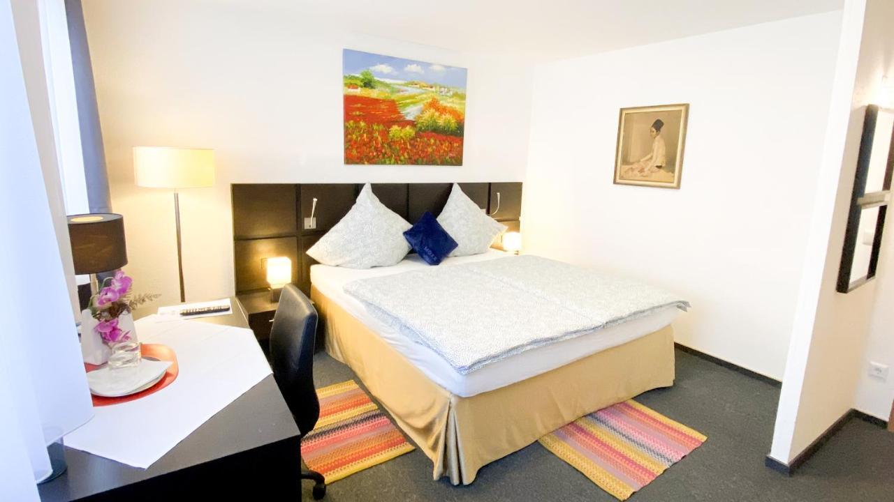 Hotel Garni Bad Cafe Bad Niedernau Eksteriør billede